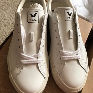 New Veja Esplar Low White shoes